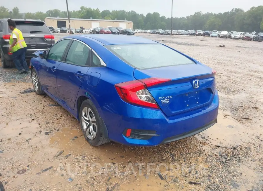 HONDA CIVIC 2018 vin 2HGFC2F52JH607516 from auto auction Iaai