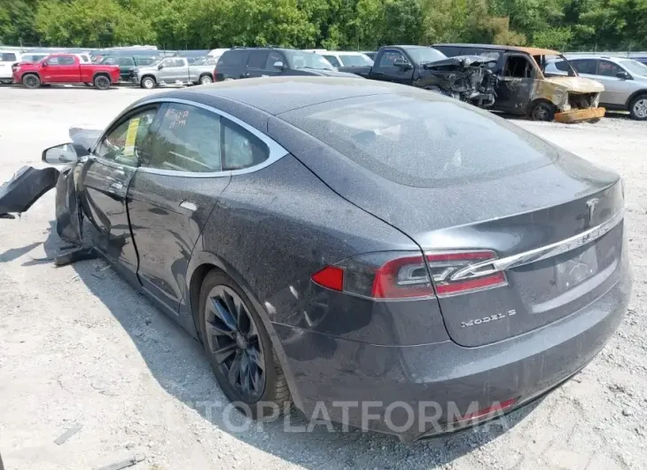 TESLA MODEL S 2017 vin 5YJSA1E28HF208727 from auto auction Iaai