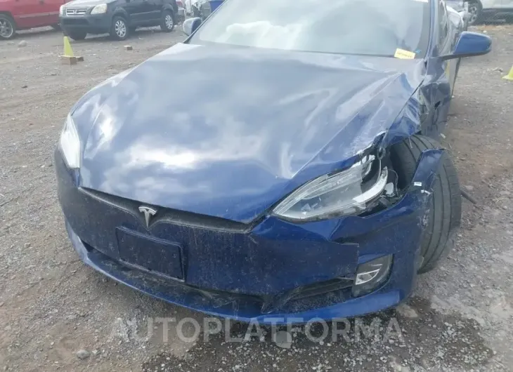 TESLA MODEL S 2019 vin 5YJSA1E44KF332373 from auto auction Iaai