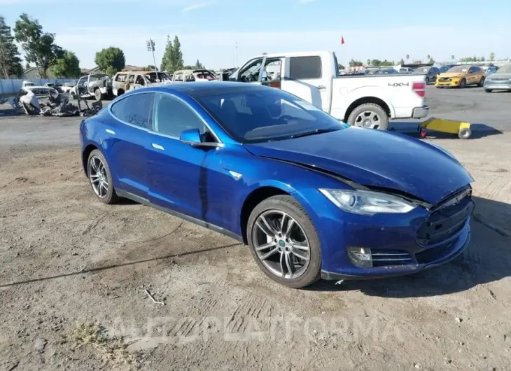 TESLA MODEL S 2015 vin 5YJSA1E12FF117098 from auto auction Iaai