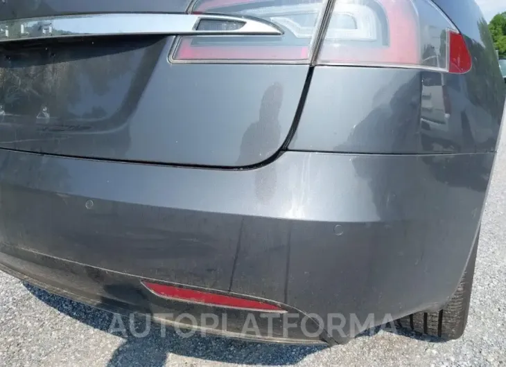 TESLA MODEL S 2017 vin 5YJSA1E26HF188221 from auto auction Iaai