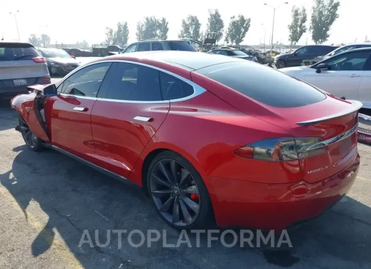 TESLA MODEL S 2015 vin 5YJSA1H43FF082819 from auto auction Iaai