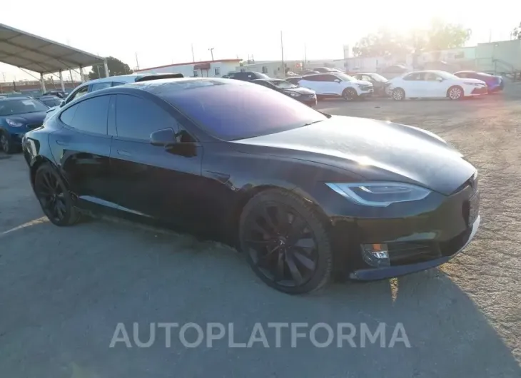 TESLA MODEL S 2017 vin 5YJSA1E12HF215812 from auto auction Iaai