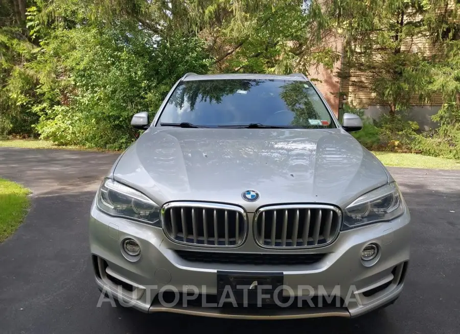 BMW X5 2016 vin 5UXKR6C50G0J83465 from auto auction Iaai