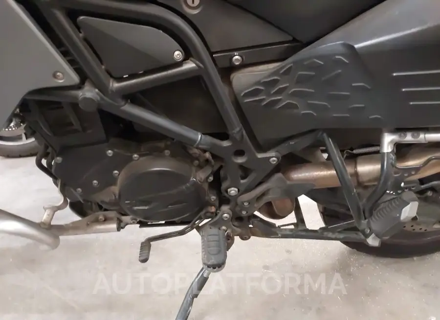 BMW F800 2015 vin WB10B1502FZ493495 from auto auction Iaai