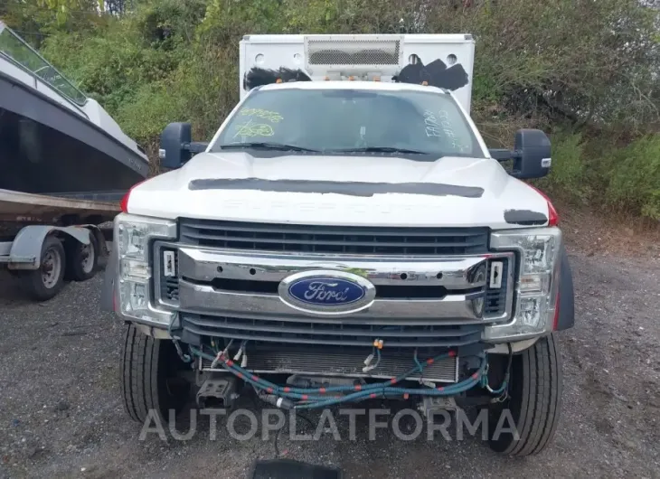 FORD F-550 CHASSIS 2017 vin 1FD0X5HT4HEB48945 from auto auction Iaai