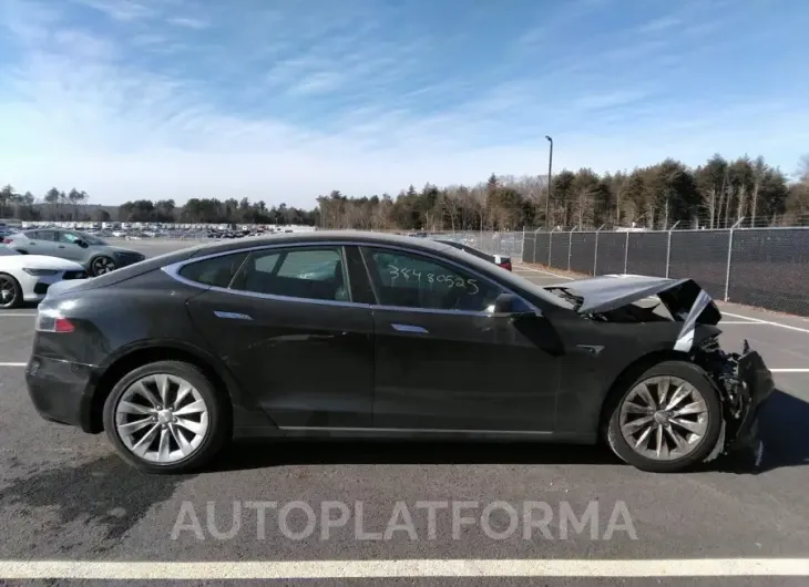 TESLA MODEL S 2017 vin 5YJSA1E24HF204688 from auto auction Iaai