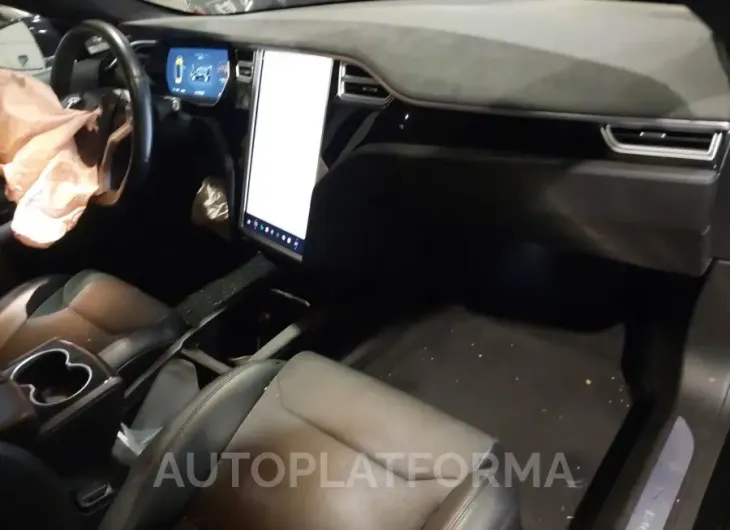 TESLA MODEL S 2017 vin 5YJSA1E24HF204688 from auto auction Iaai