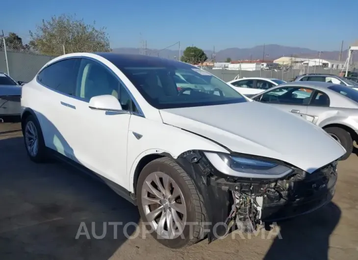 TESLA MODEL X 2016 vin 5YJXCAE29GF002833 from auto auction Iaai