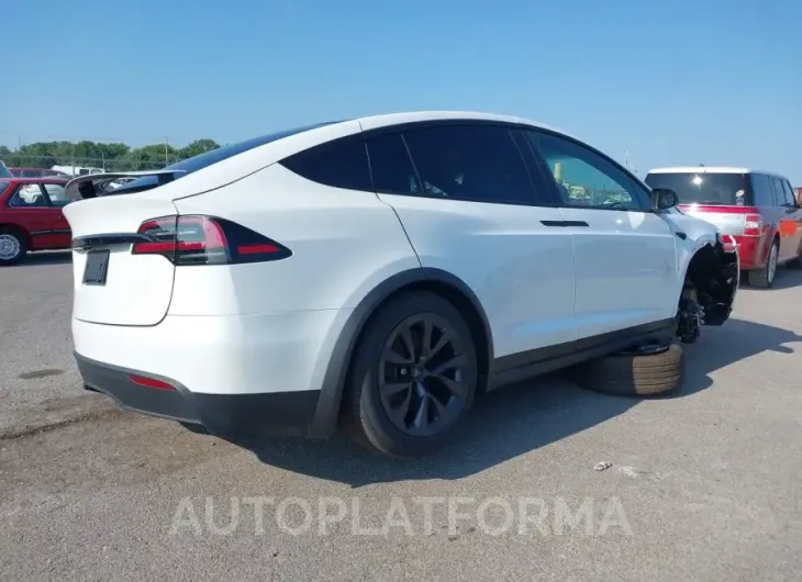 TESLA MODEL X 2024 vin 7SAXCDE5XRF446546 from auto auction Iaai