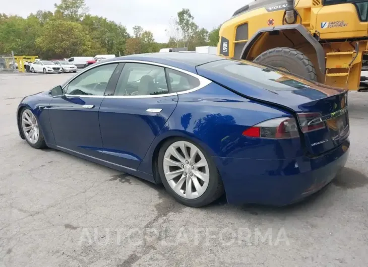 TESLA MODEL S 2017 vin 5YJSA1E26HF205566 from auto auction Iaai