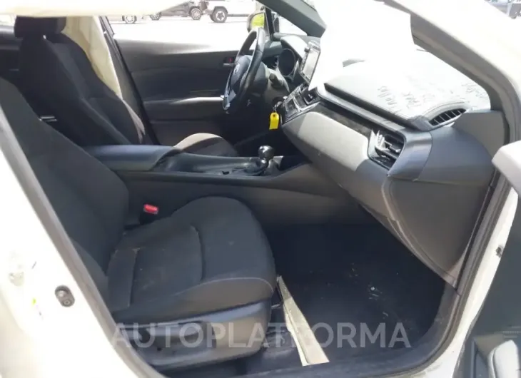 TOYOTA C-HR 2018 vin JTNKHMBX2J1010099 from auto auction Iaai