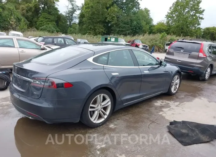 TESLA MODEL S 2015 vin 5YJSA1E20FF104066 from auto auction Iaai