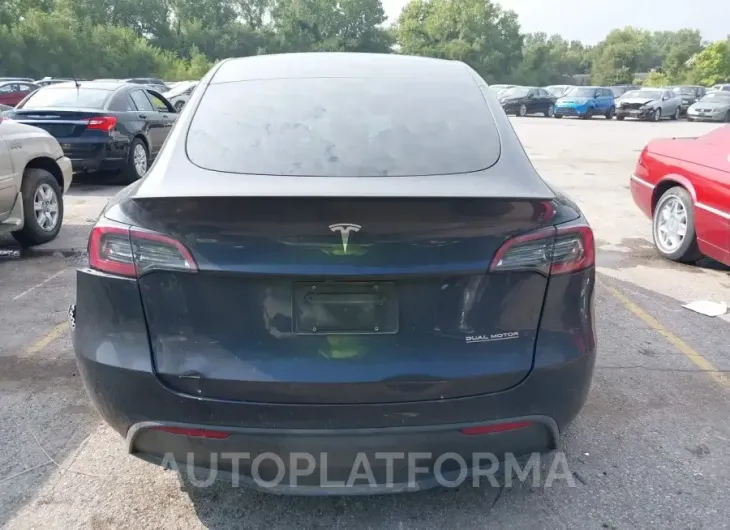 TESLA MODEL Y 2024 vin 7SAYGDEF3RF022885 from auto auction Iaai