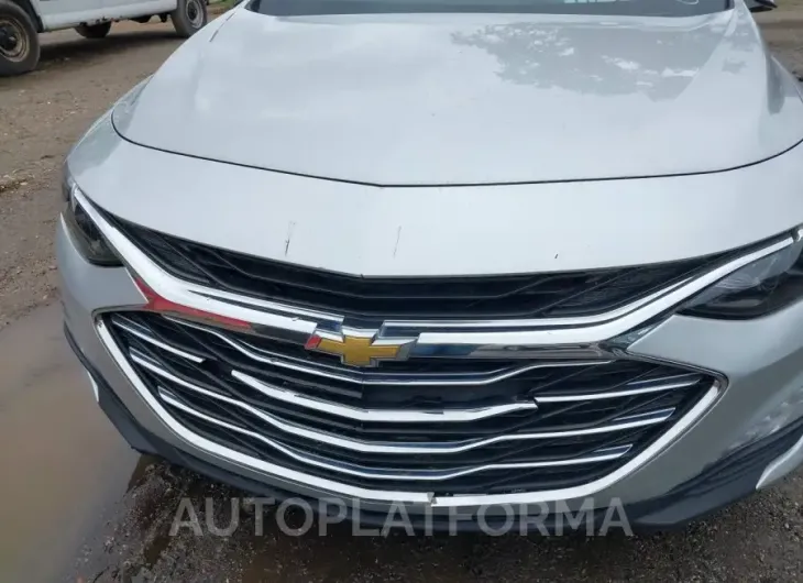 CHEVROLET MALIBU 2020 vin 1G1ZD5ST2LF034922 from auto auction Iaai