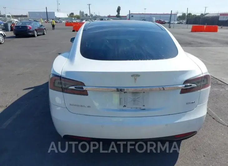 TESLA MODEL S 2018 vin 5YJSA1E2XJF259040 from auto auction Iaai