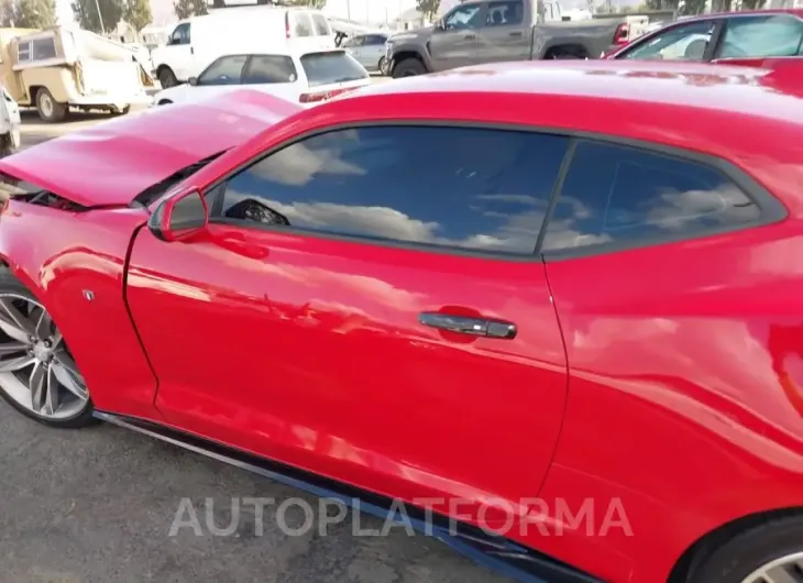 CHEVROLET CAMARO 2018 vin 1G1FB1RX5J0187756 from auto auction Iaai