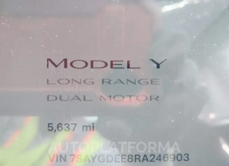 TESLA MODEL Y 2024 vin 7SAYGDEE8RA246903 from auto auction Iaai