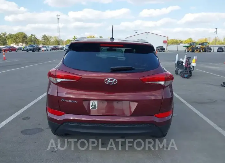 HYUNDAI TUCSON 2017 vin KM8J33A49HU295209 from auto auction Iaai