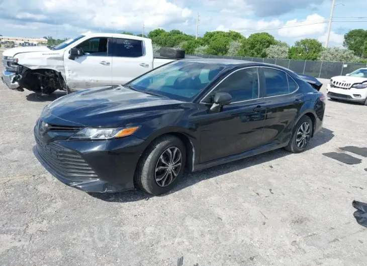 TOYOTA CAMRY 2018 vin 4T1B11HK9JU543242 from auto auction Iaai