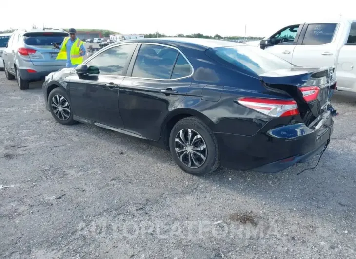 TOYOTA CAMRY 2018 vin 4T1B11HK9JU543242 from auto auction Iaai