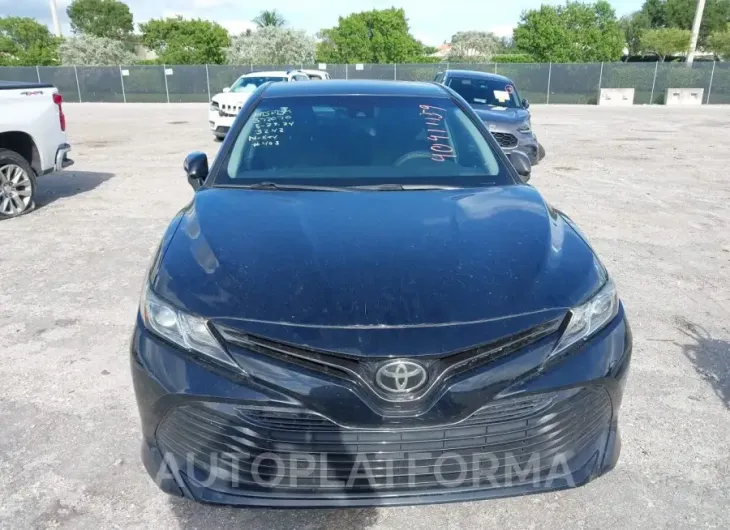 TOYOTA CAMRY 2018 vin 4T1B11HK9JU543242 from auto auction Iaai