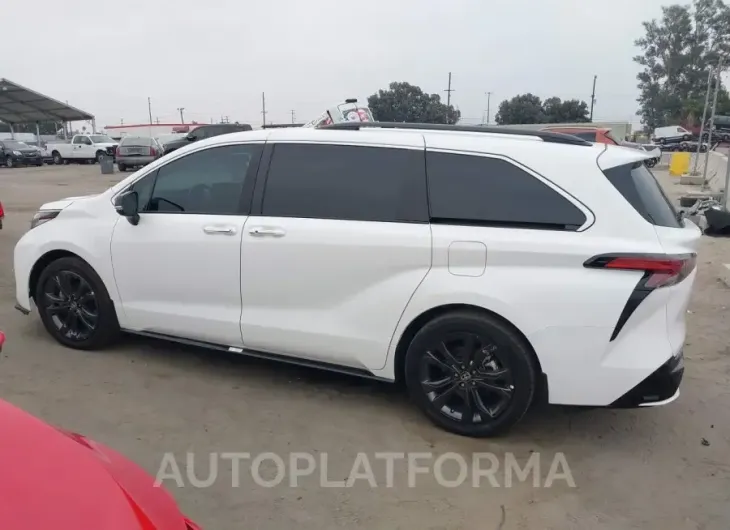 TOYOTA SIENNA 2024 vin 5TDCRKEC4RS183088 from auto auction Iaai