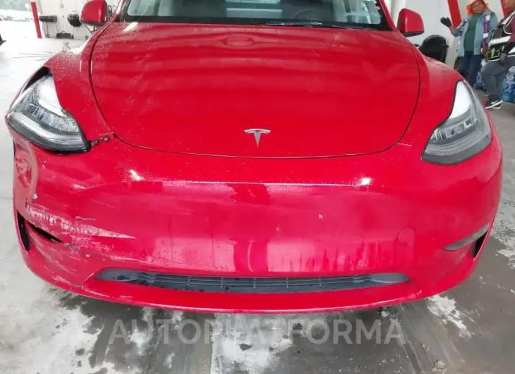 TESLA MODEL Y 2022 vin 7SAYGDEE4NA004913 from auto auction Iaai