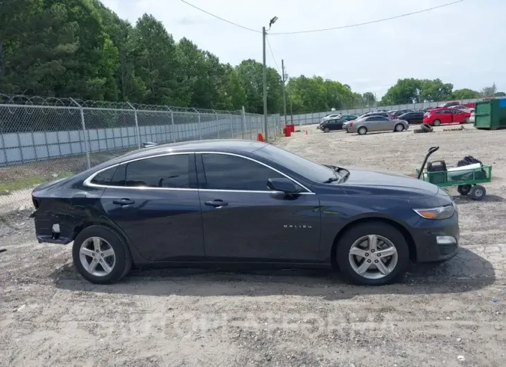 CHEVROLET MALIBU 2022 vin 1G1ZC5ST3NF182146 from auto auction Iaai