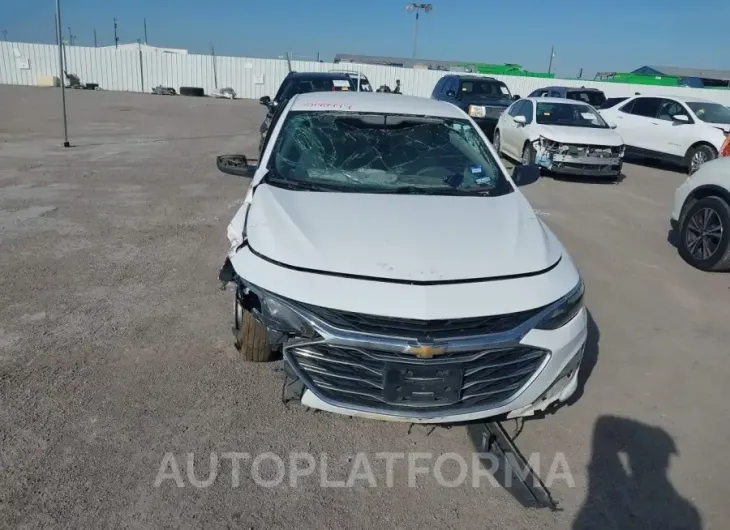 CHEVROLET MALIBU 2019 vin 1G1ZB5STXKF190081 from auto auction Iaai