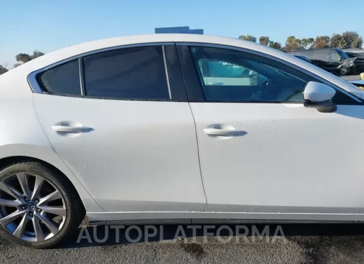 MAZDA MAZDA3 2019 vin 3MZBPADL2KM108891 from auto auction Iaai