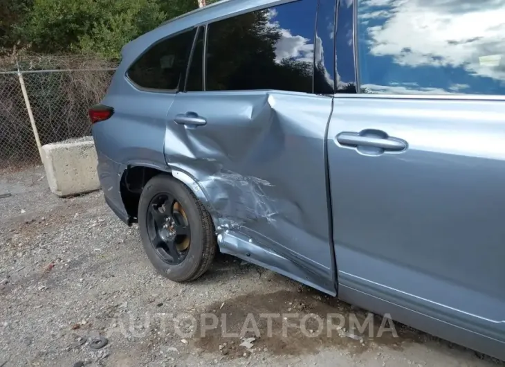 TOYOTA HIGHLANDER 2021 vin 5TDFZRBH3MS132938 from auto auction Iaai