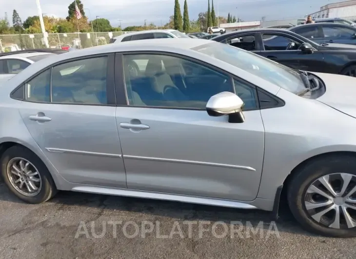 TOYOTA COROLLA 2022 vin JTDEAMDE9NJ040031 from auto auction Iaai