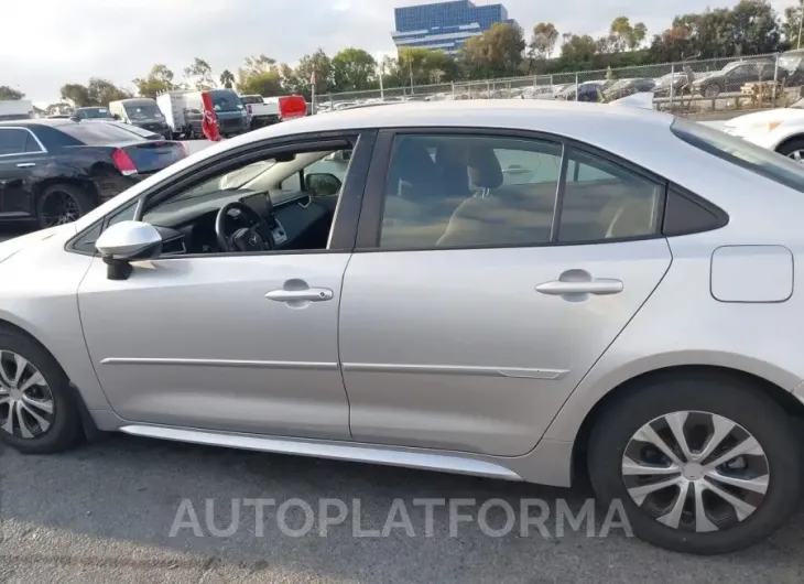 TOYOTA COROLLA 2022 vin JTDEAMDE9NJ040031 from auto auction Iaai