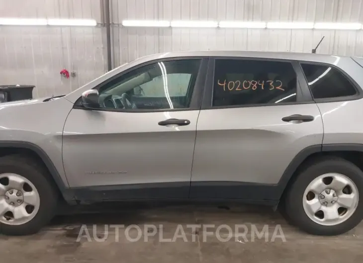 JEEP CHEROKEE 2017 vin 1C4PJMAB2HW579424 from auto auction Iaai