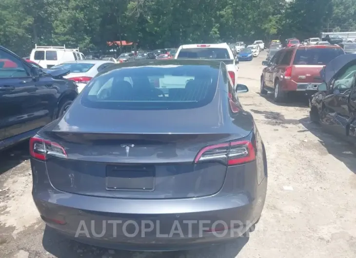 TESLA MODEL 3 2019 vin 5YJ3E1EA1KF300768 from auto auction Iaai