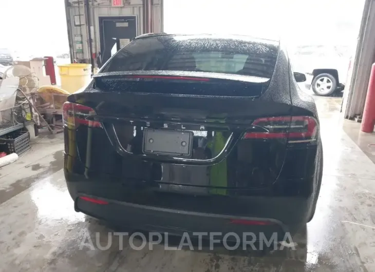 TESLA MODEL X 2024 vin 7SAXCBE55RF442215 from auto auction Iaai