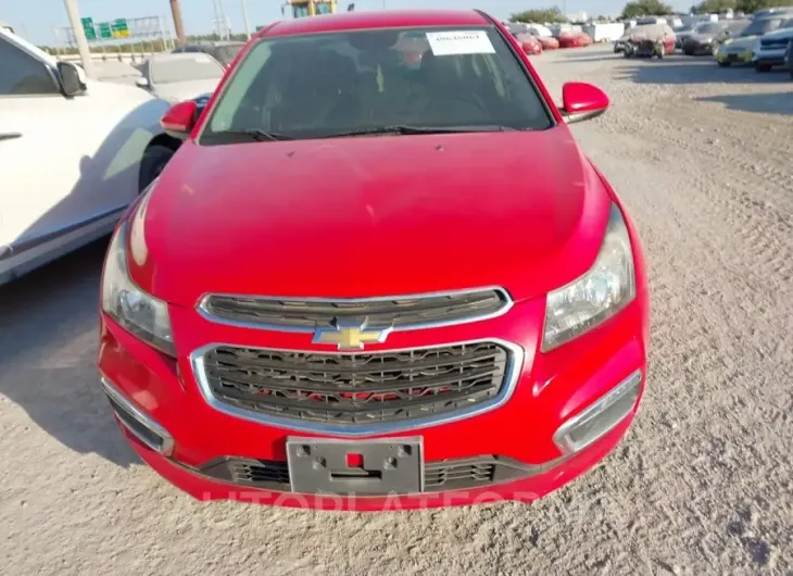 CHEVROLET CRUZE 2015 vin 1G1PE5SB8F7131052 from auto auction Iaai