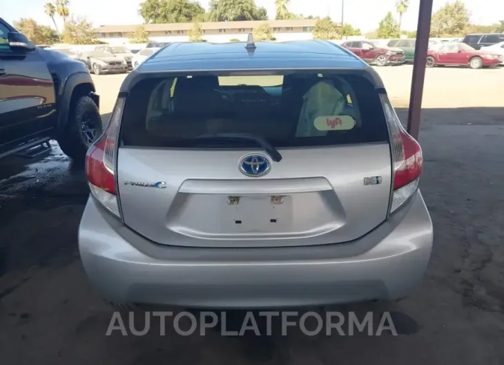 TOYOTA Prius c 2016 vin JTDKDTB3XG1589973 from auto auction Iaai