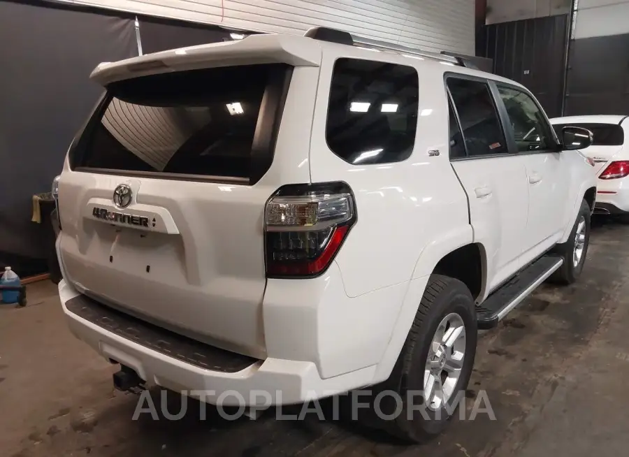 TOYOTA 4RUNNER 2022 vin JTENU5JR7N6083964 from auto auction Iaai