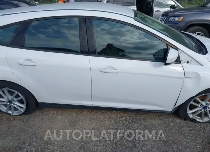 FORD FOCUS 2018 vin 1FADP3K23JL238282 from auto auction Iaai