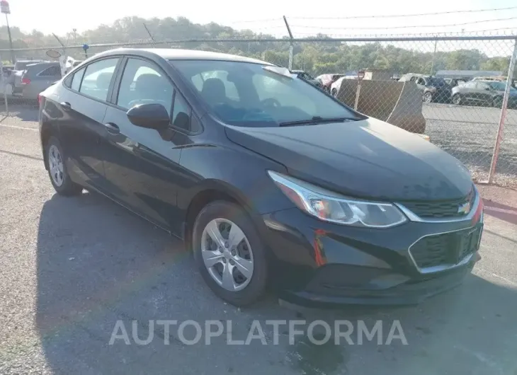 CHEVROLET CRUZE 2017 vin 1G1BC5SM8H7250952 from auto auction Iaai