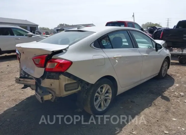 CHEVROLET CRUZE 2019 vin 1G1BE5SM8K7139948 from auto auction Iaai