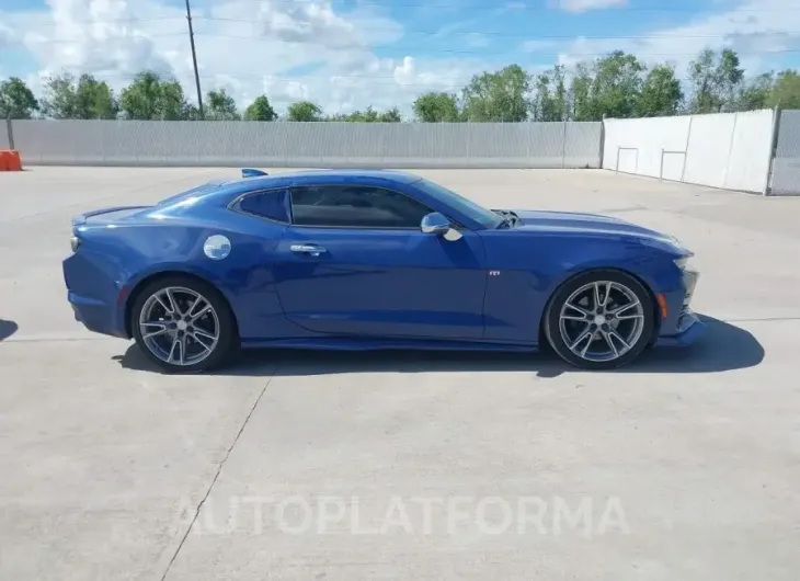 CHEVROLET CAMARO 2019 vin 1G1FB1RS9K0157522 from auto auction Iaai