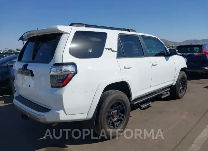 TOYOTA 4RUNNER 2024 vin JTERU5JR2R6272075 from auto auction Iaai