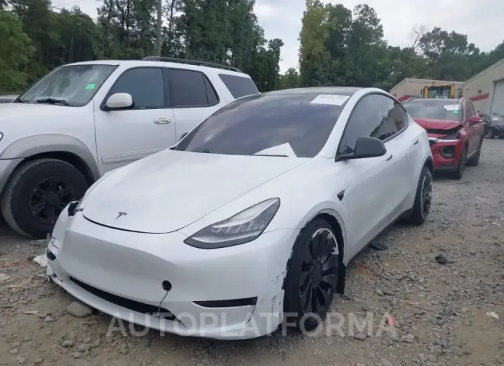 TESLA MODEL Y 2020 vin 5YJYGDEFXLF025559 from auto auction Iaai