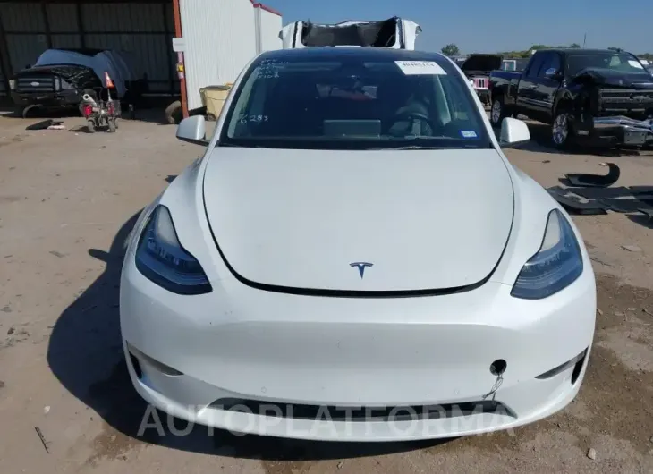 TESLA MODEL Y 2022 vin 7SAYGDEE6NF386283 from auto auction Iaai