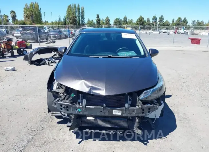 CHEVROLET CRUZE 2017 vin 1G1BE5SM5H7135171 from auto auction Iaai