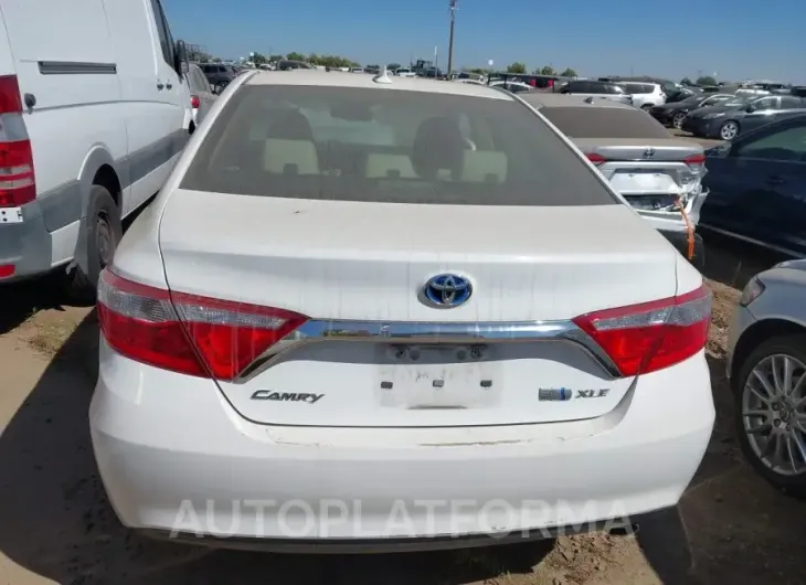 TOYOTA CAMRY HYBRID 2015 vin 4T1BD1FK0FU174840 from auto auction Iaai