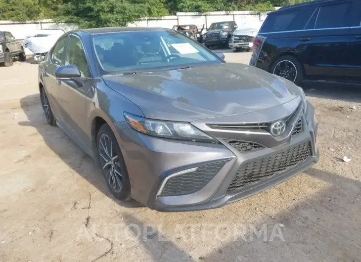 TOYOTA CAMRY 2024 vin 4T1G11AK0RU215641 from auto auction Iaai